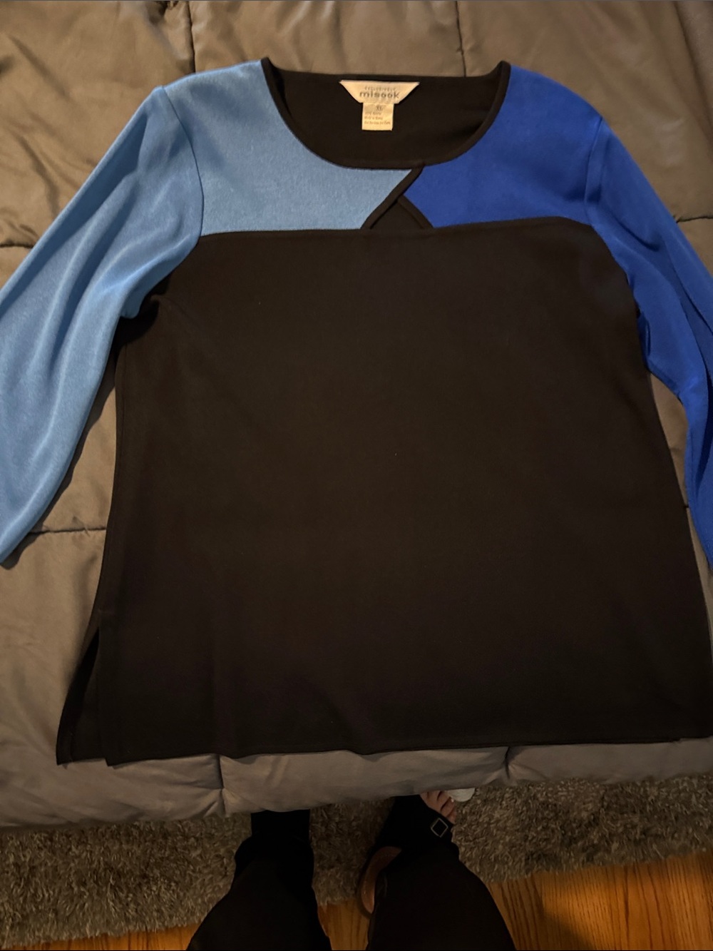 Misook Black Crewneck Sweater with Blue and Light Blue Panels